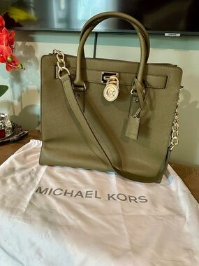 Michael Kors Hamilton Tote Olive